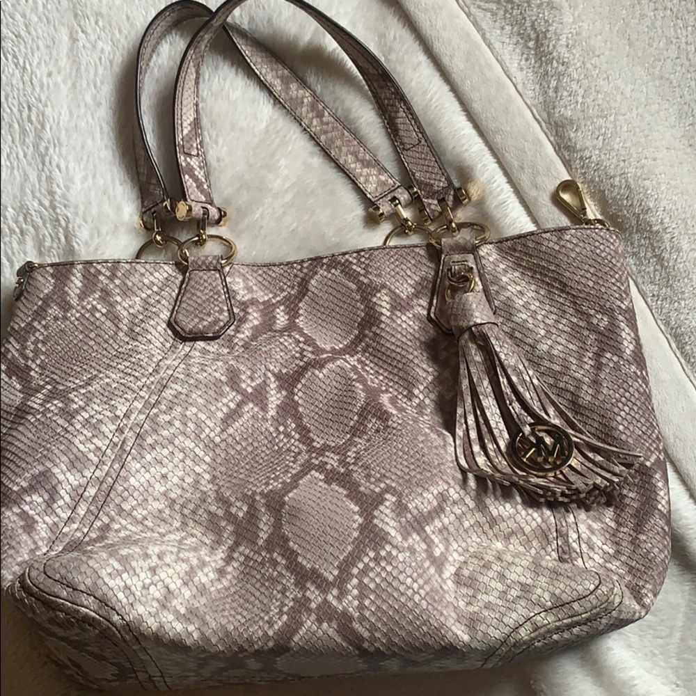 Micheal Kors snake skin purse